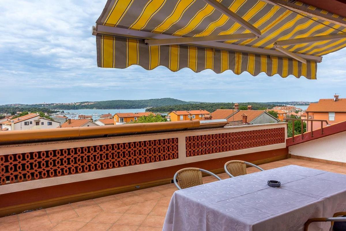 Apartments Nevija Медулин Экстерьер фото