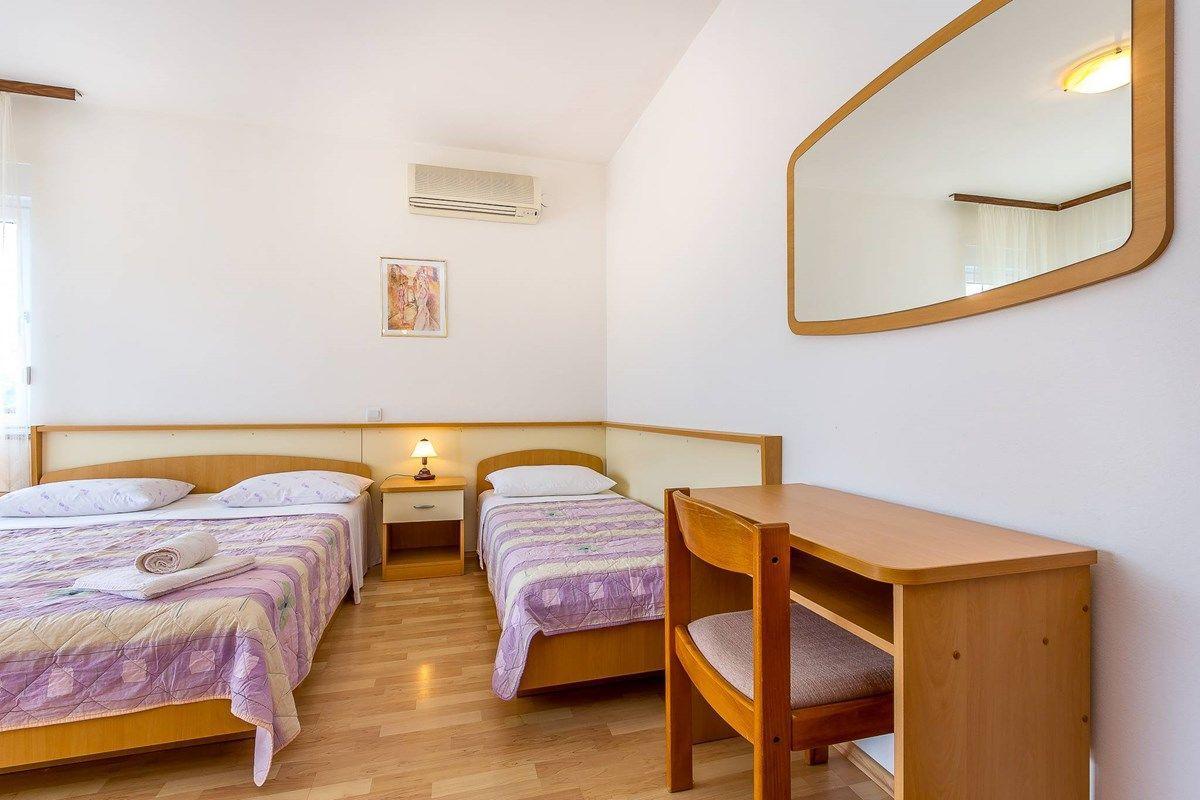 Apartments Nevija Медулин Экстерьер фото